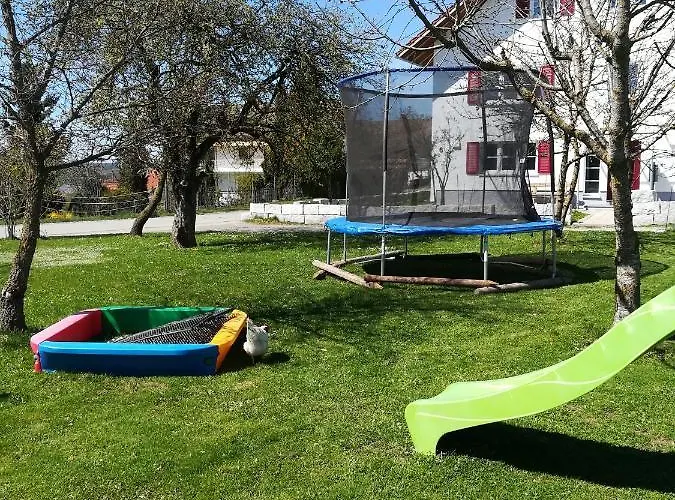 アパート Viel Platz In Bernbach